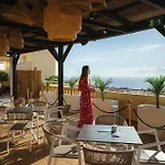 Aparthotel Ramada Residences By Wyndham Costa Adeje (Tenerife)