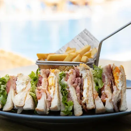 Apartmanhotel Ramada Residences By Wyndham Costa Adeje (Tenerife)