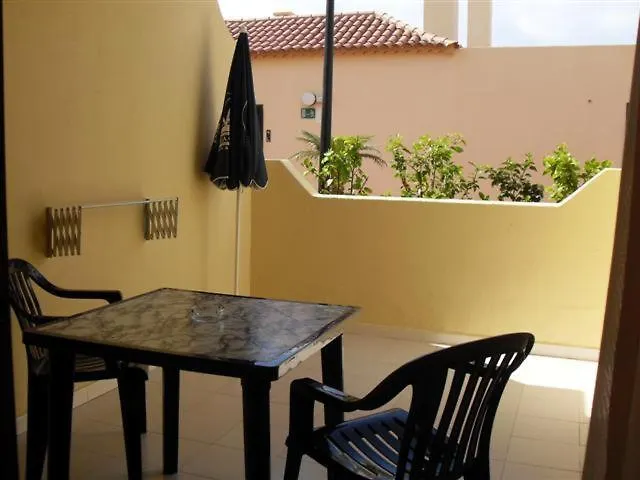 Ramada Residences By Wyndham Apartmanhotel Costa Adeje (Tenerife)