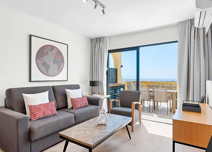 Apartmanhotel Ramada Residences By Wyndham 4*