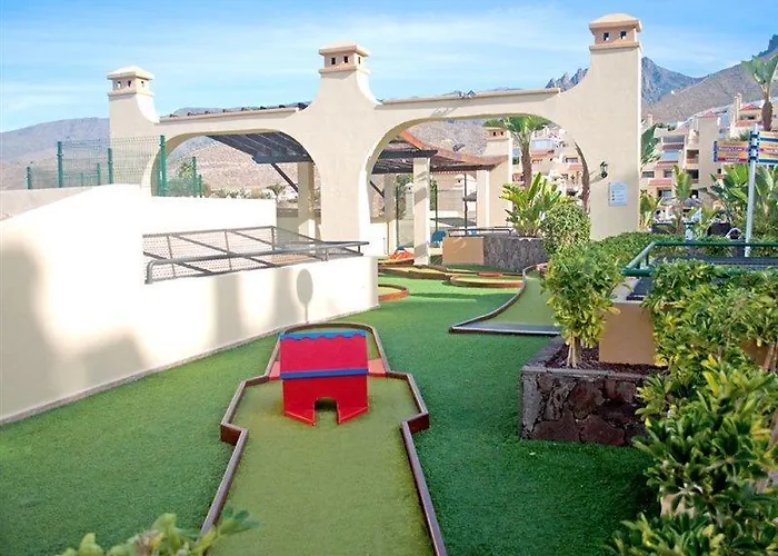 Ramada Residences By Wyndham Apartmanhotel Costa Adeje (Tenerife)