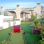 Ramada Residences By Wyndham Apartmanhotel Costa Adeje (Tenerife)