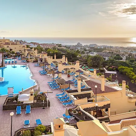 Ramada Residences By Wyndham מלון דירות 3*