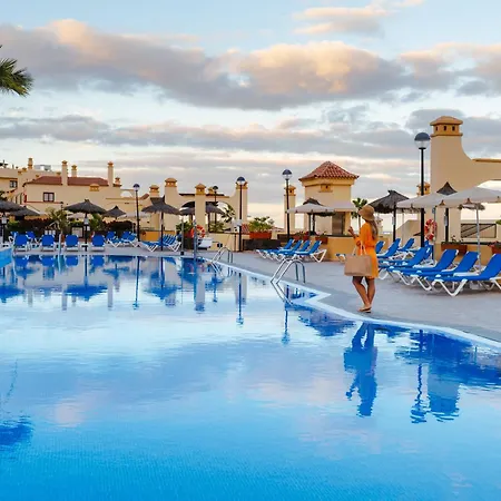 Ramada Residences By Wyndham Apartmanhotel 4*