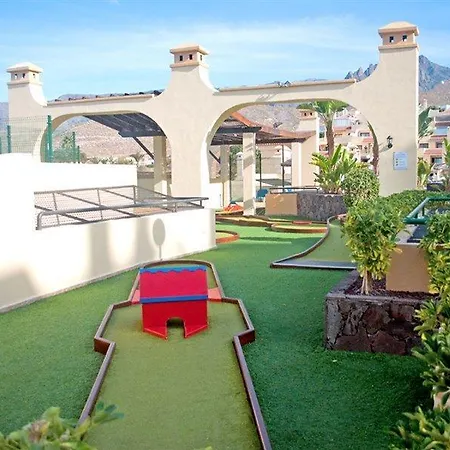 Ramada Residences By Wyndham Apartmanhotel Costa Adeje (Tenerife)