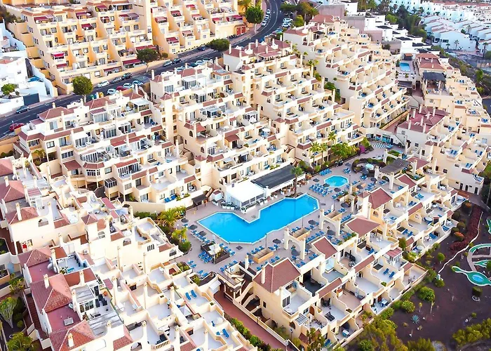 アパートホテル Ramada Residences By Wyndham アデヘ