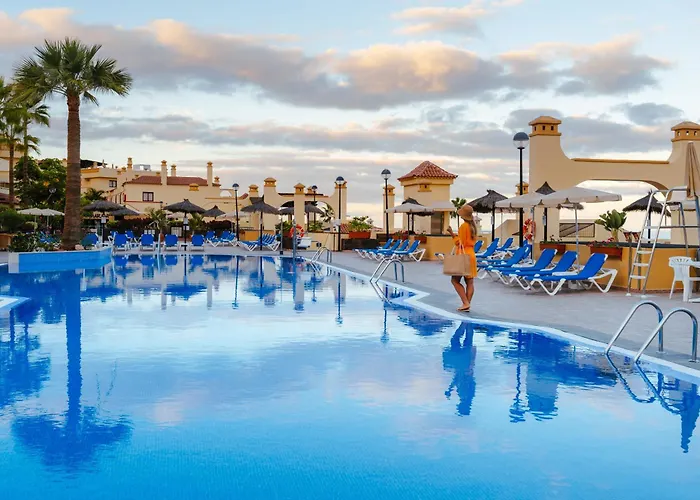 Ramada Residences By Wyndham アパートホテル 2*